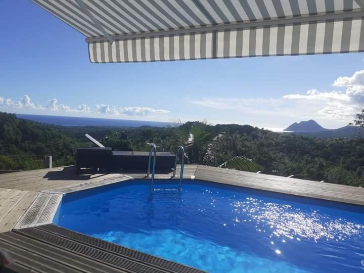 Chambre Chez L'Habitant Avec Piscine Privative Et Vue Panoramique Sur La Mer Des Caraibes Desmarinieres Bagian luar foto