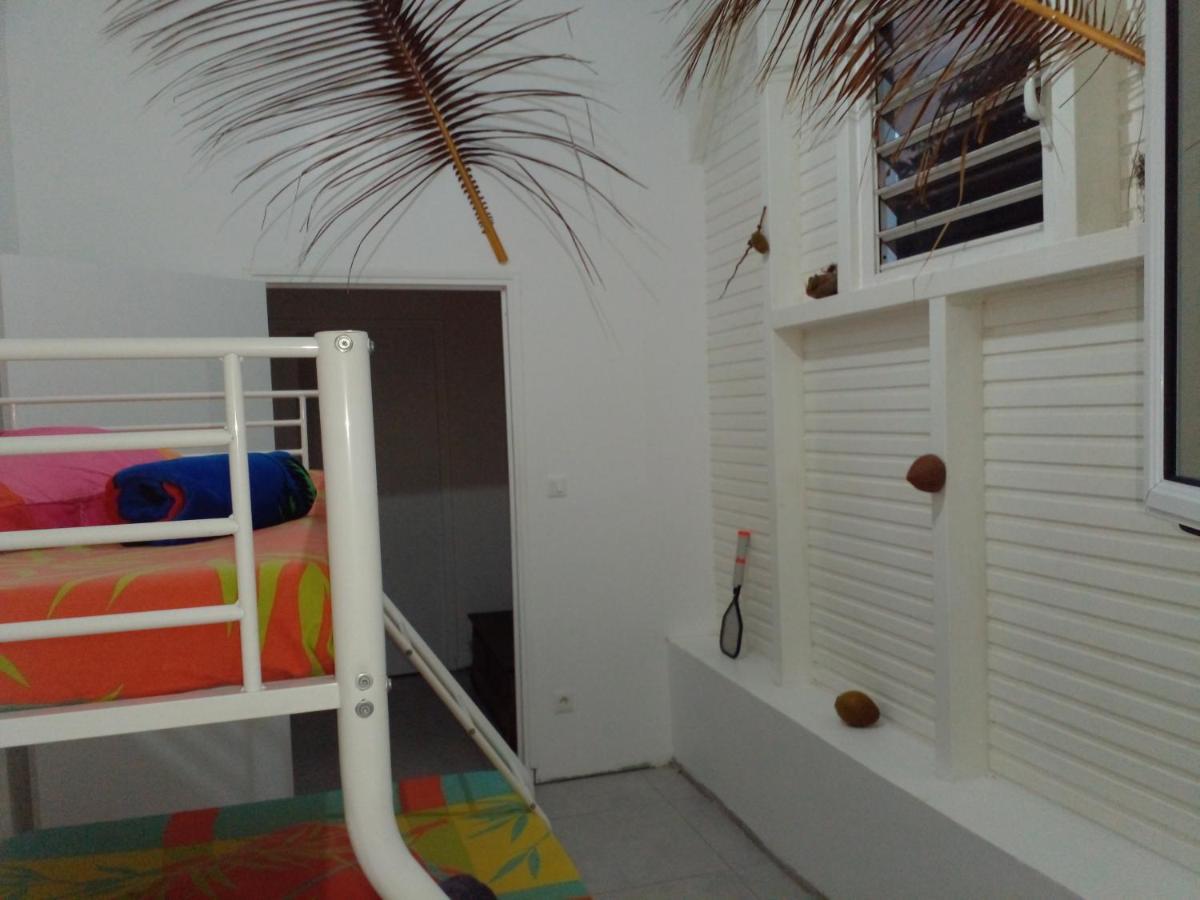 Chambre Chez L'Habitant Avec Piscine Privative Et Vue Panoramique Sur La Mer Des Caraibes Desmarinieres Bagian luar foto